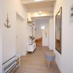 Hyggehus بيت للعطل *